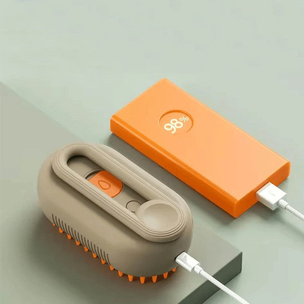 CoatGlo Steam Brush Milk Brown detail - gentle silicone tips
